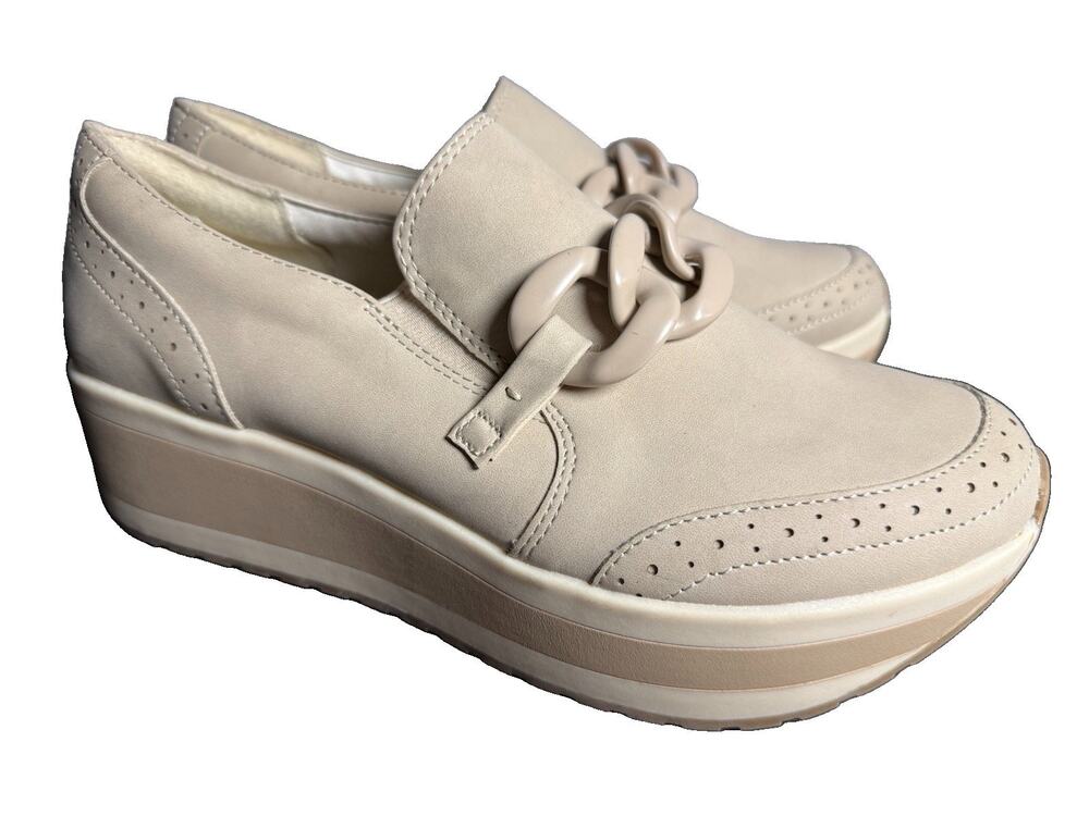 DV Dolce Vita Platform Loafers Beige Chain Slip On Shoes Women’s Size 9